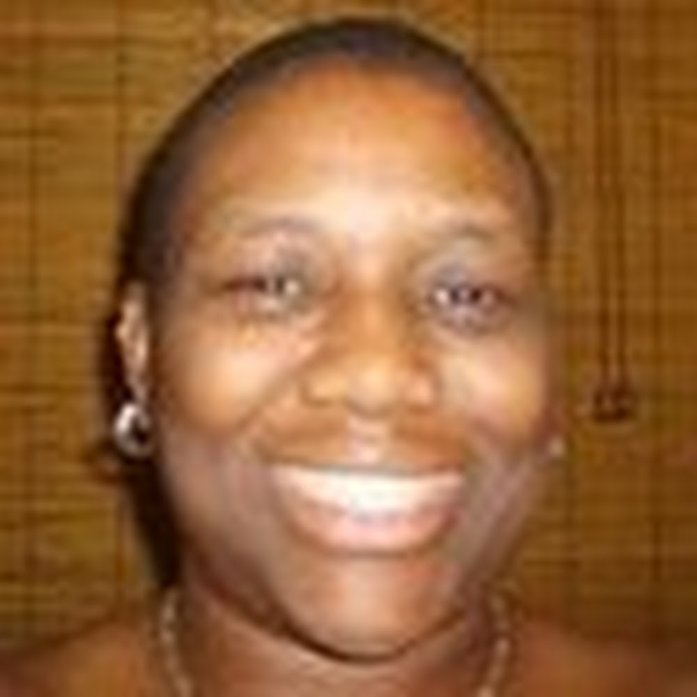 Meet your Posher, Naima camille